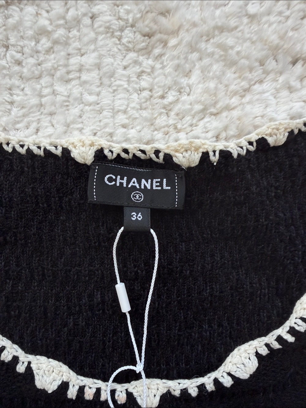 Chanel top - Picture 4 of 6